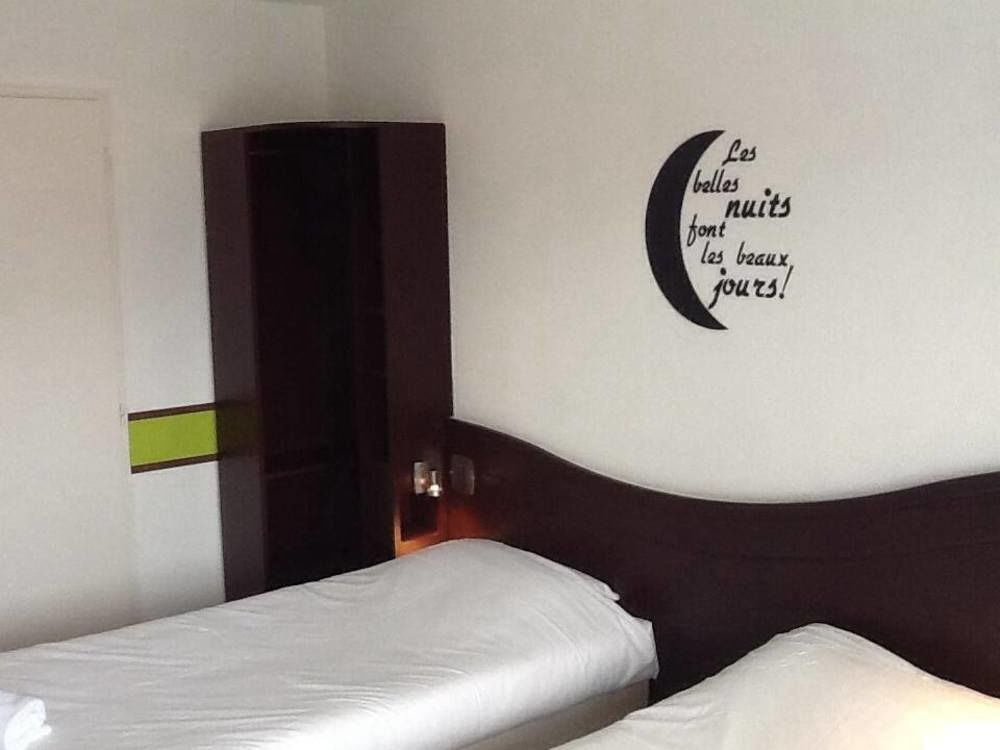 Couett' Hotel Rumilly Rumilly  Buitenkant foto